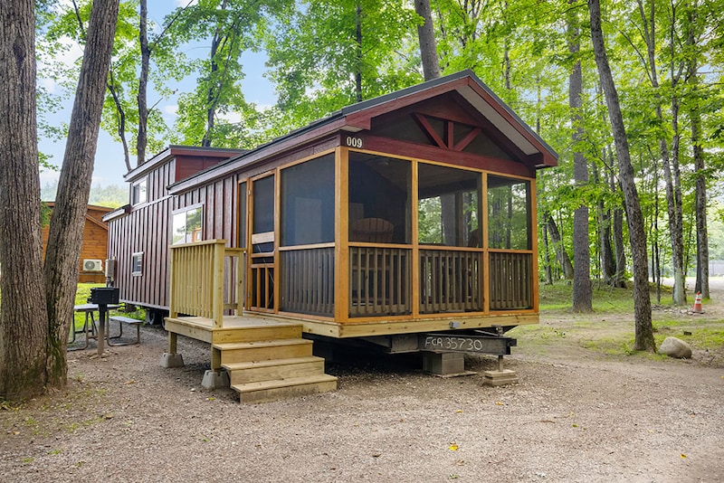 Meadow Haven Cabin-1